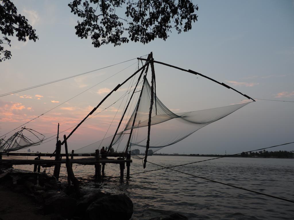 Aroma Home Stay Kochi Exteriör bild