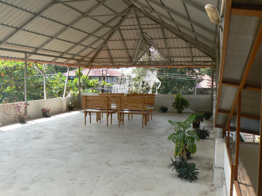 Aroma Home Stay Kochi Exteriör bild