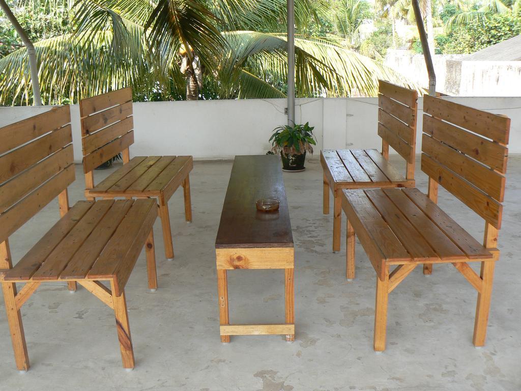 Aroma Home Stay Kochi Exteriör bild